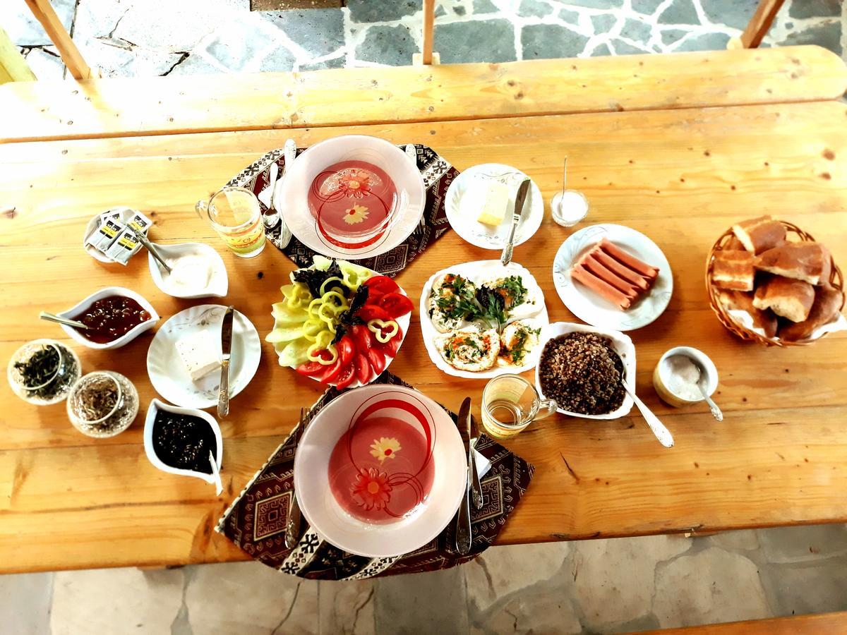 Guest House Nataly Yeghegnadzor 外观 照片