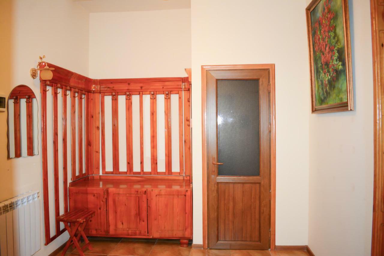 Guest House Nataly Yeghegnadzor 外观 照片