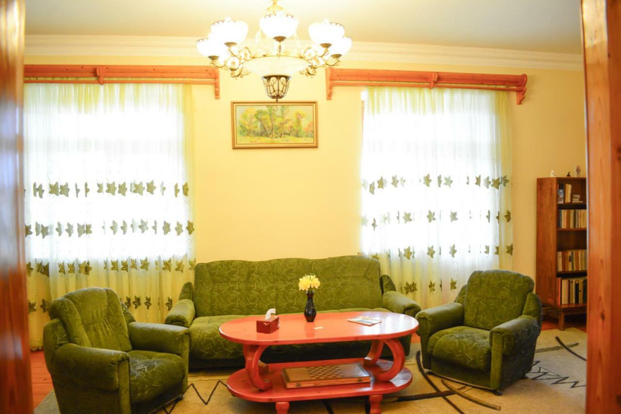 Guest House Nataly Yeghegnadzor 外观 照片